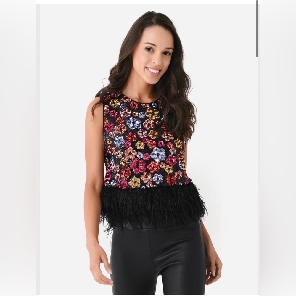 Le Superbe Women's Murakami Sequin
Top